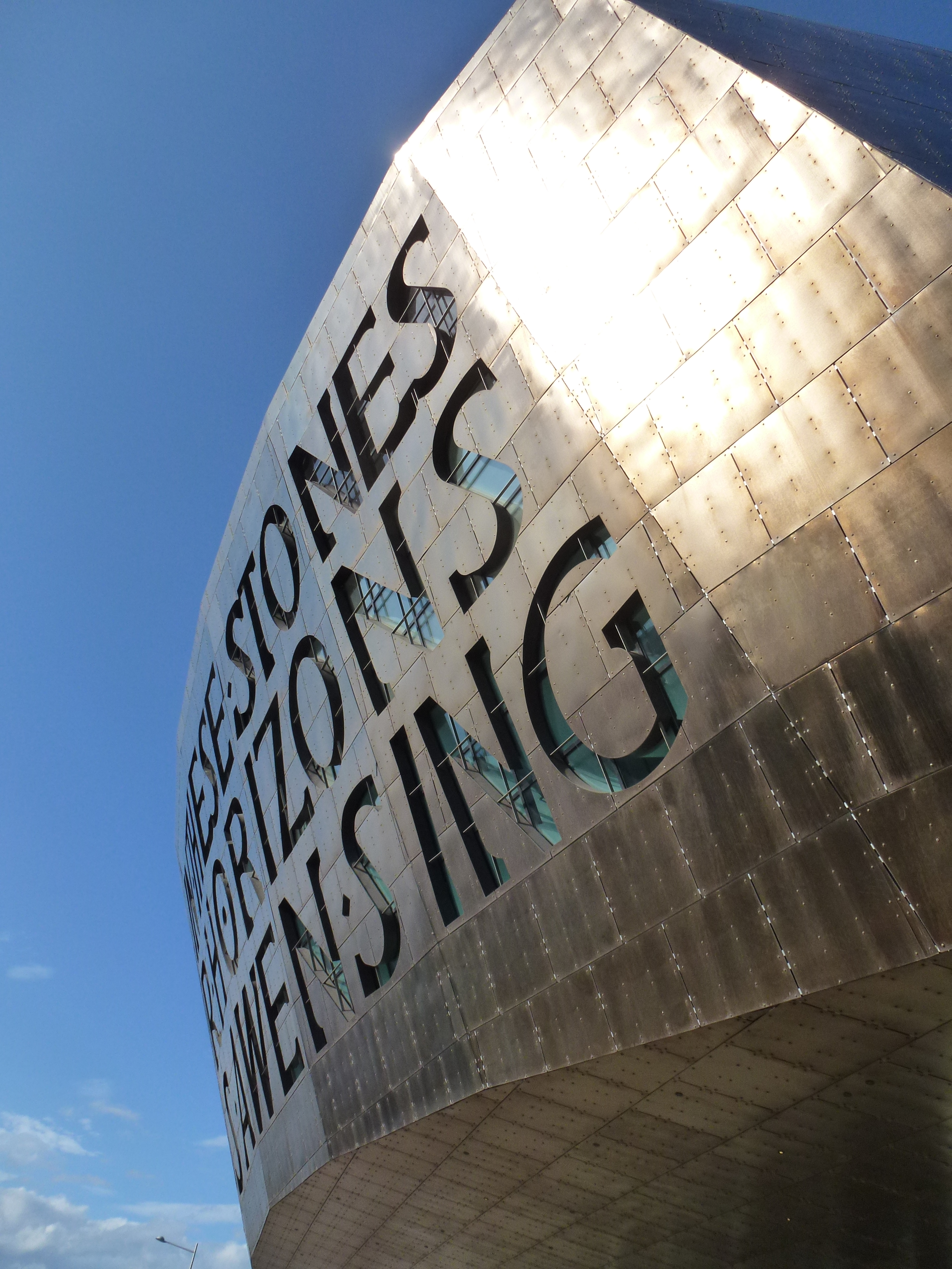 Wales Millenium Centre, Cardiff: In These Stones Horizons Sing Foto: A.L., 2012